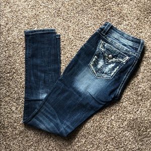 Buckle Jeans